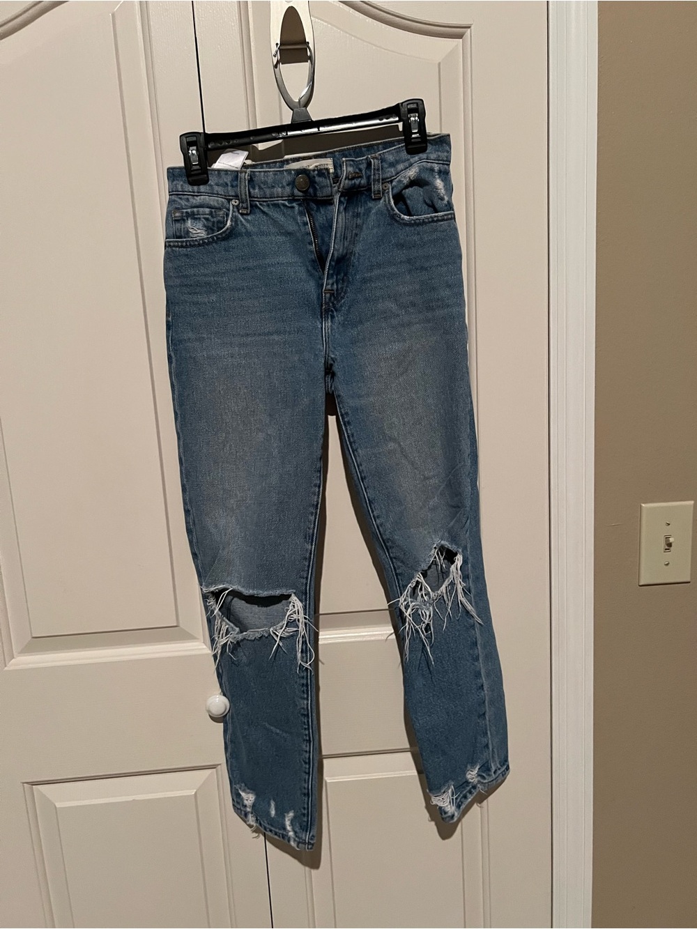 Current/Elliott Distressed Blue Ankle Cropped Jeans